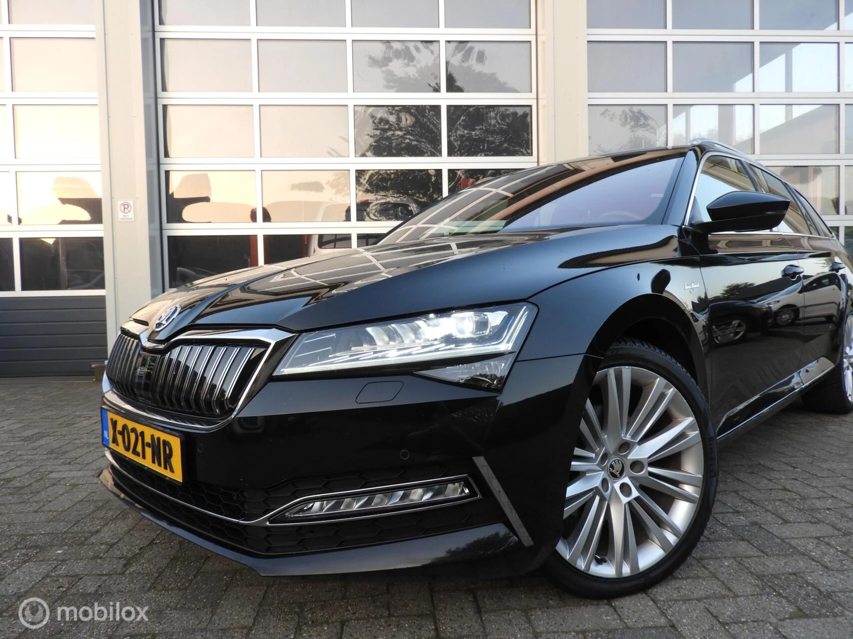 Hoofdafbeelding Škoda Superb