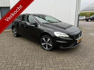 Volvo V40 T3 Polar+ Sport|Pano|17"|