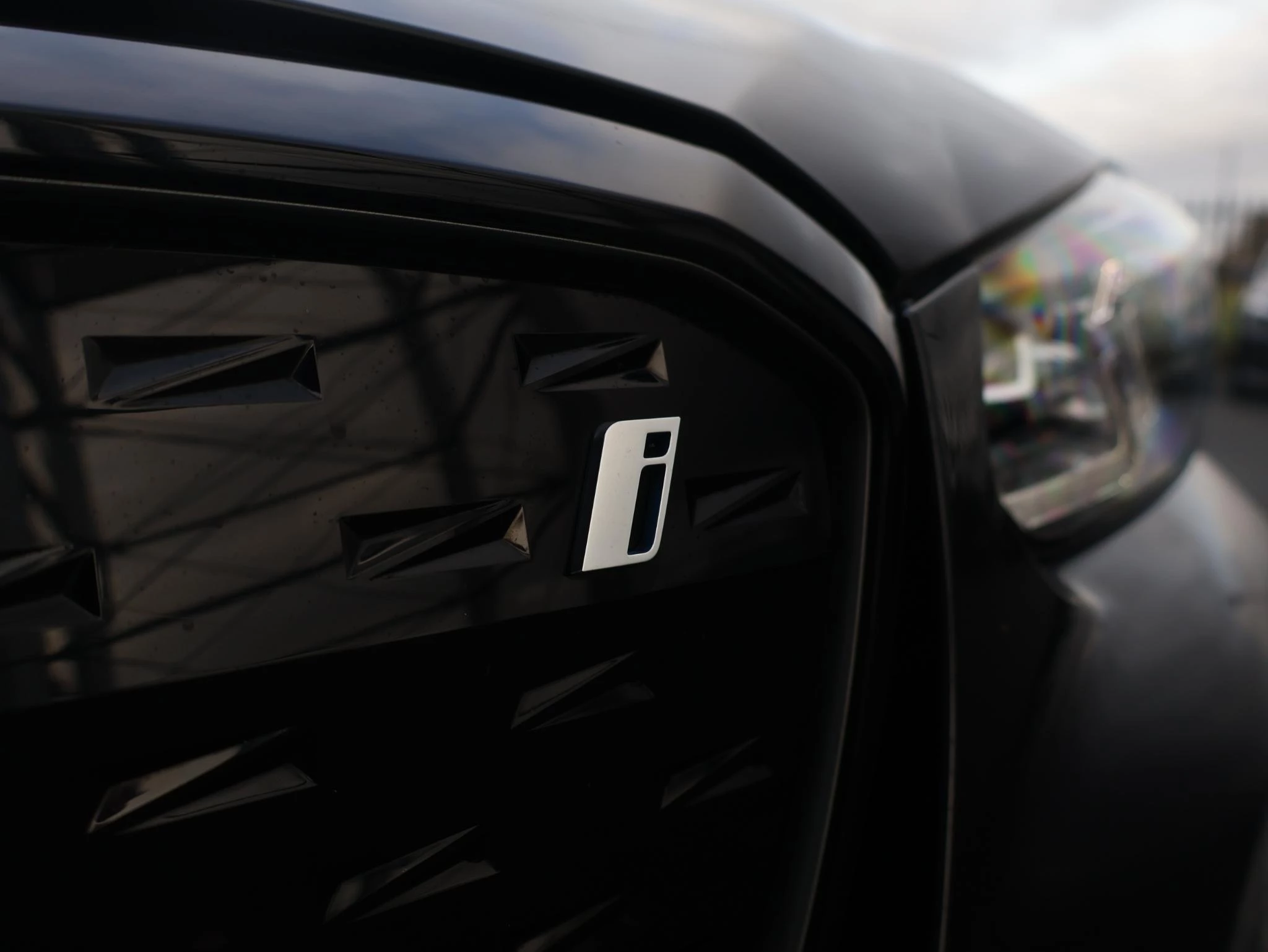 Hoofdafbeelding BMW iX3