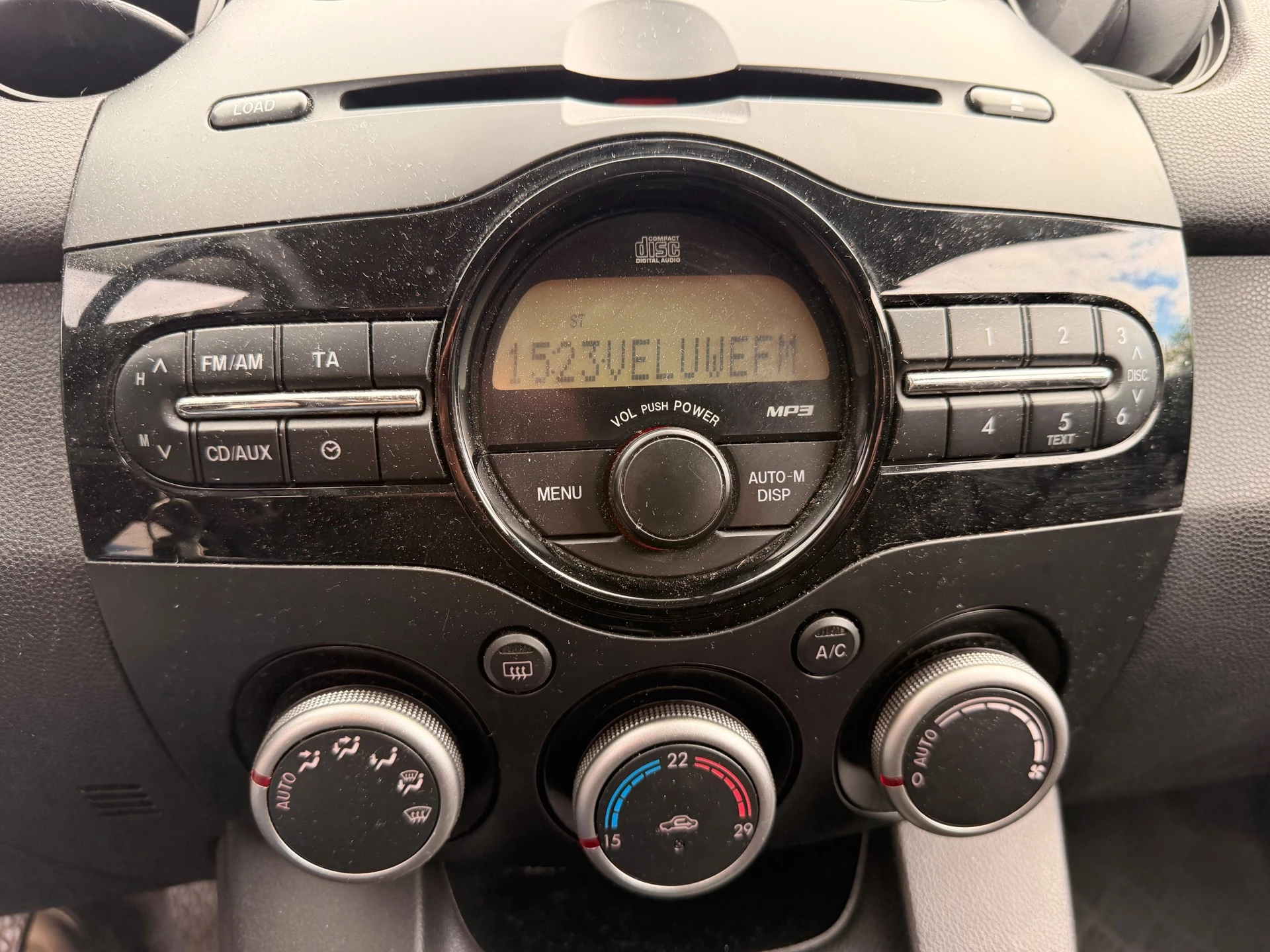 Hoofdafbeelding Mazda 2