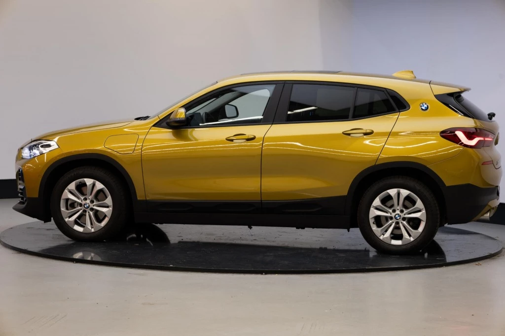 Hoofdafbeelding BMW X2