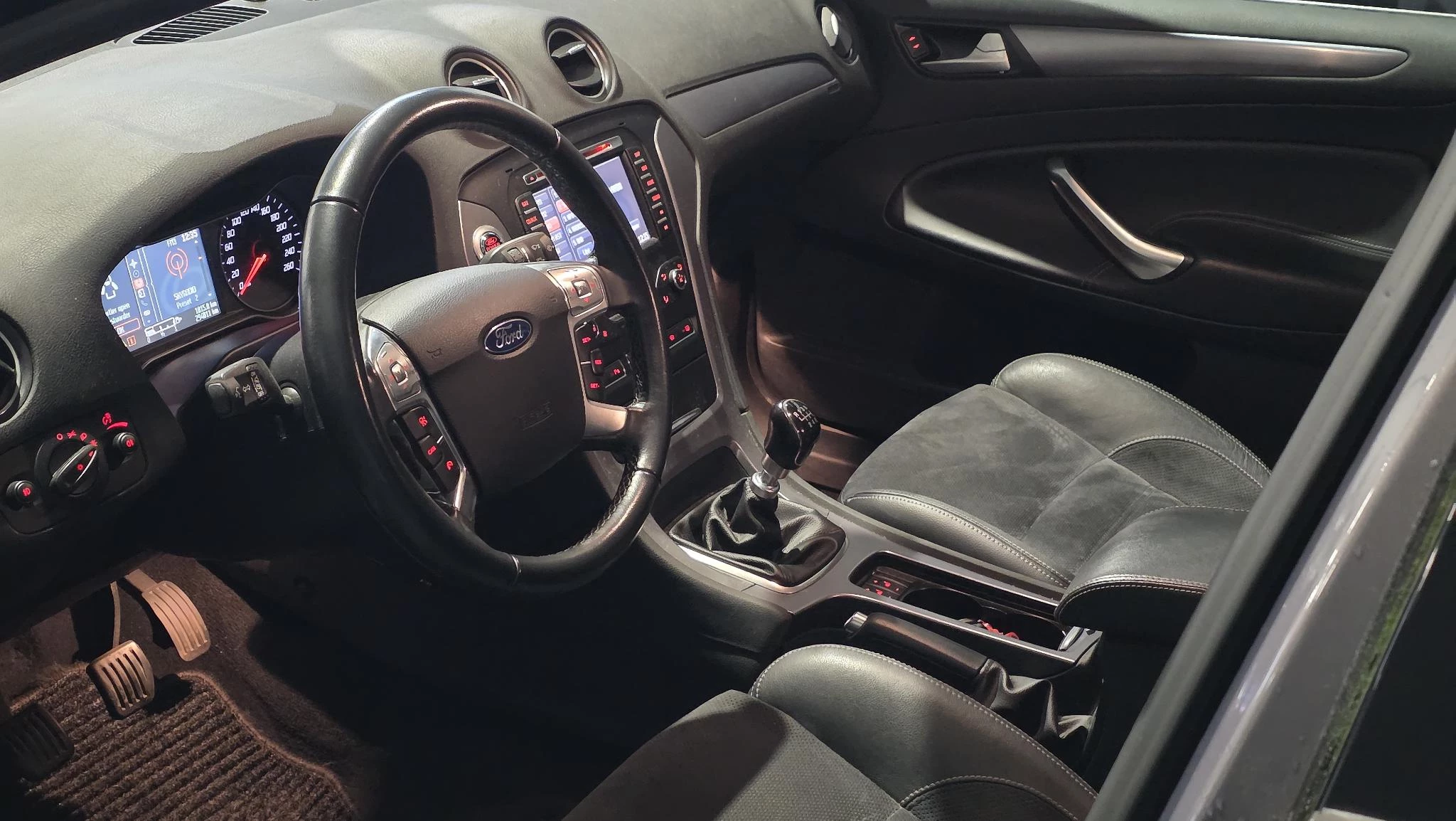 Hoofdafbeelding Ford Mondeo