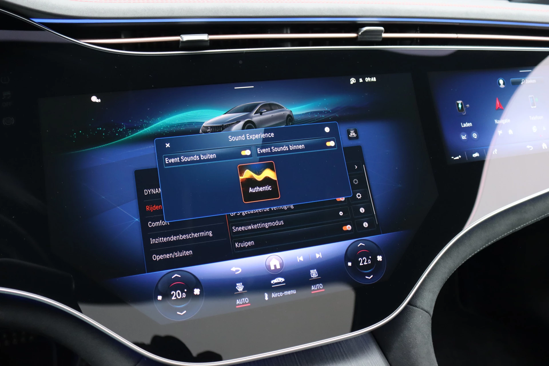 Hoofdafbeelding Mercedes-Benz EQS