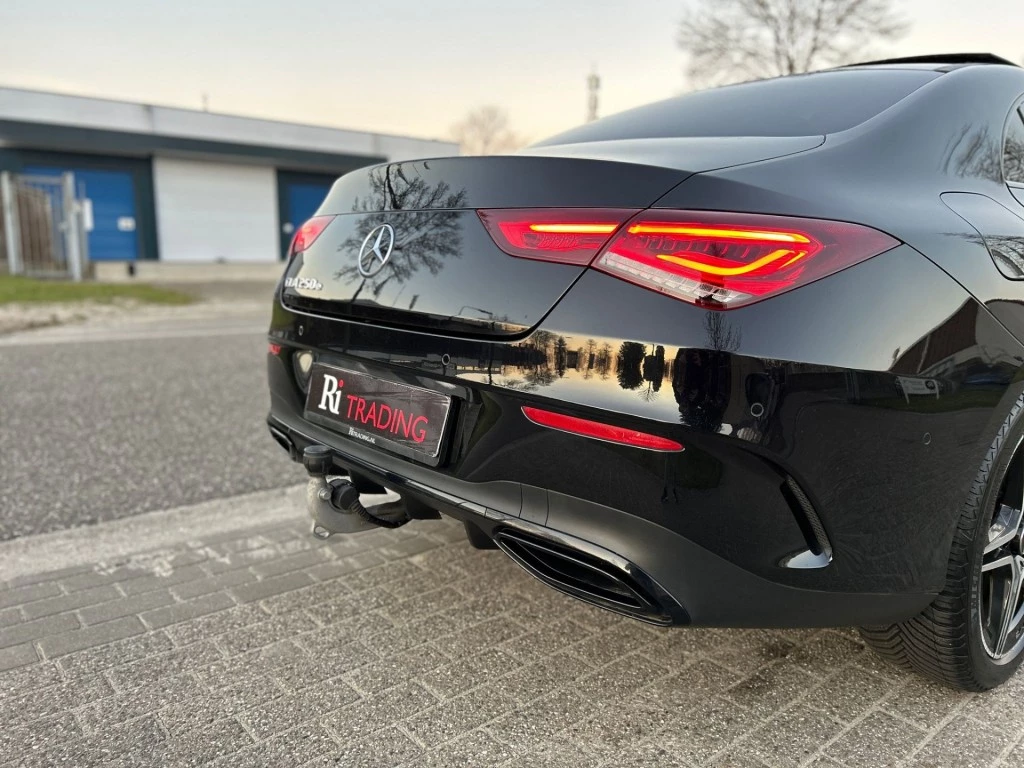 Hoofdafbeelding Mercedes-Benz CLA