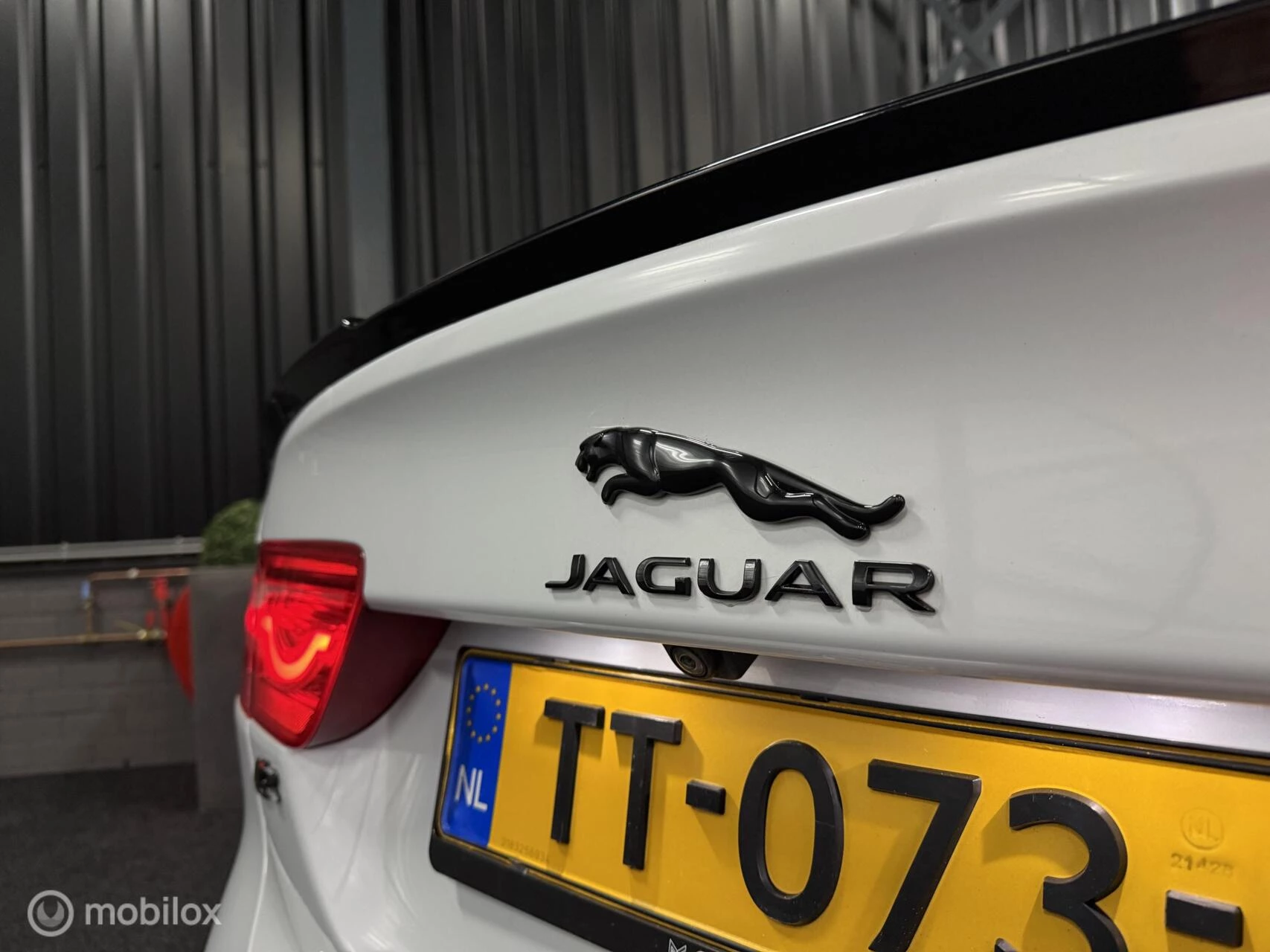Hoofdafbeelding Jaguar XE
