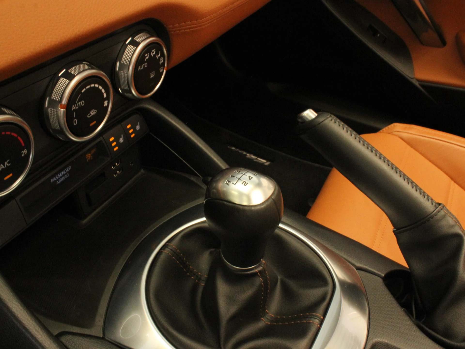 Hoofdafbeelding Fiat 124 Spider