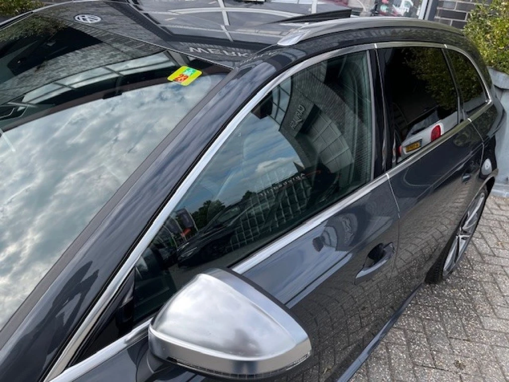 Hoofdafbeelding Audi S4