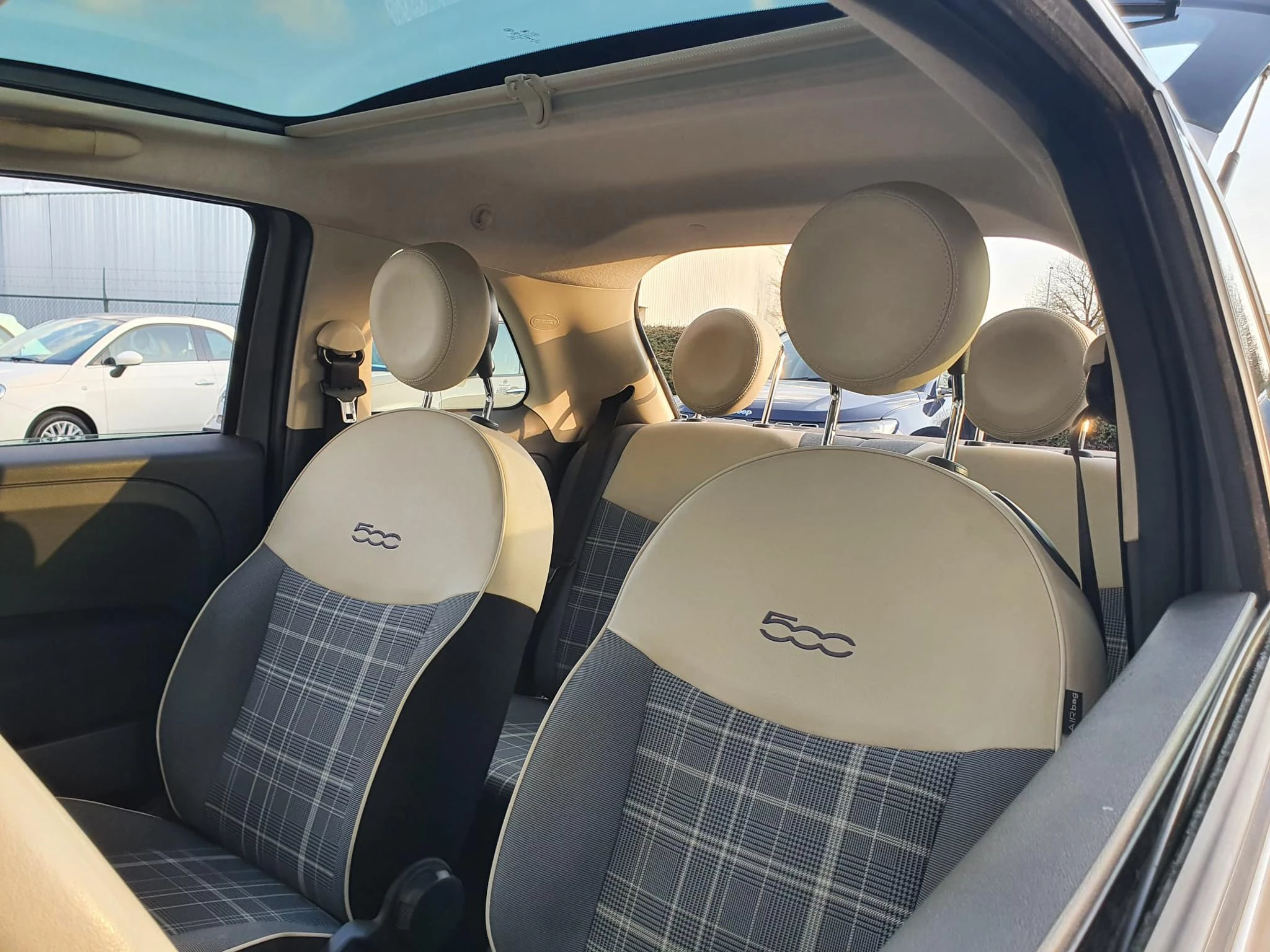 Hoofdafbeelding Fiat 500