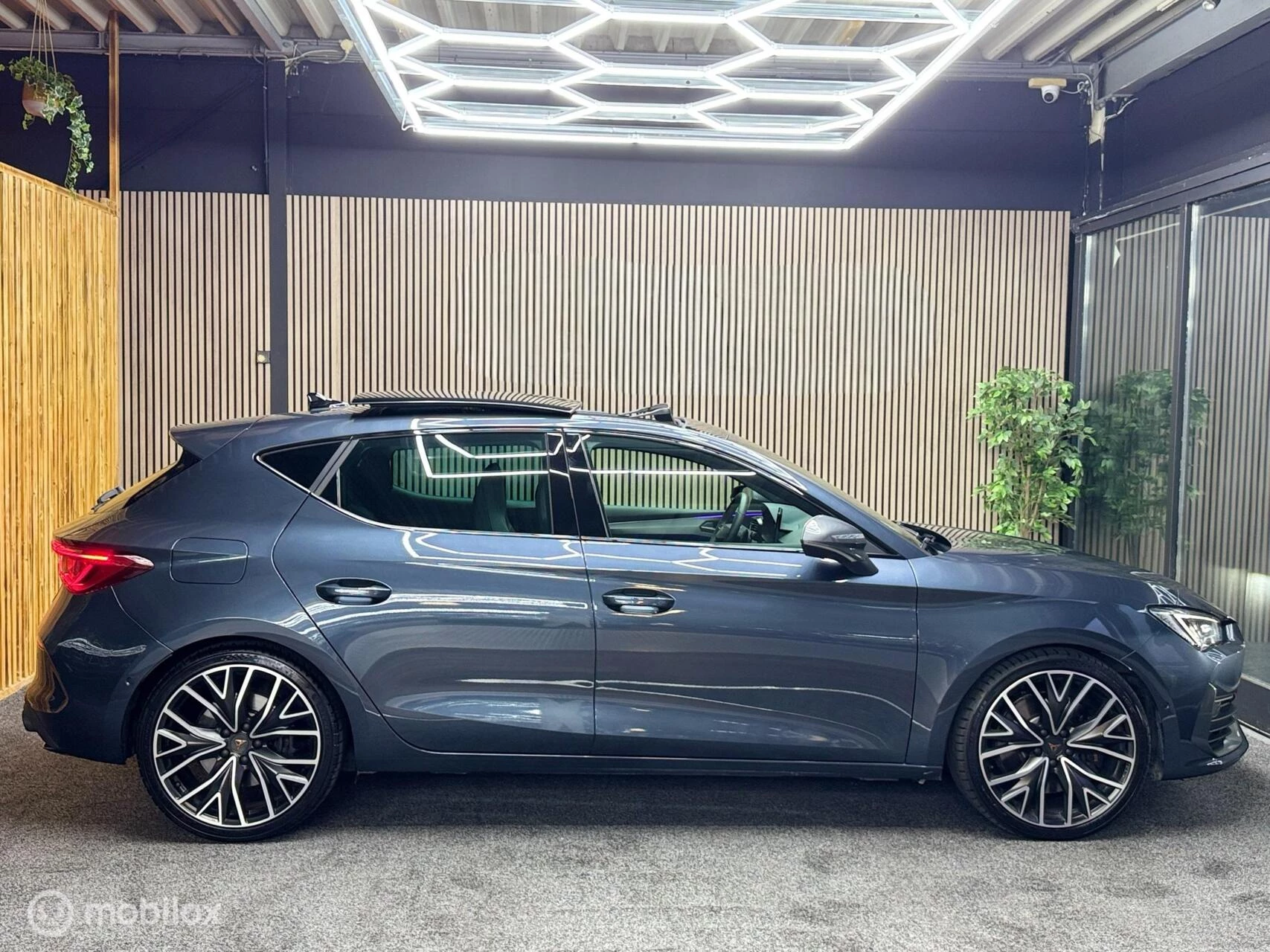 Hoofdafbeelding CUPRA Leon