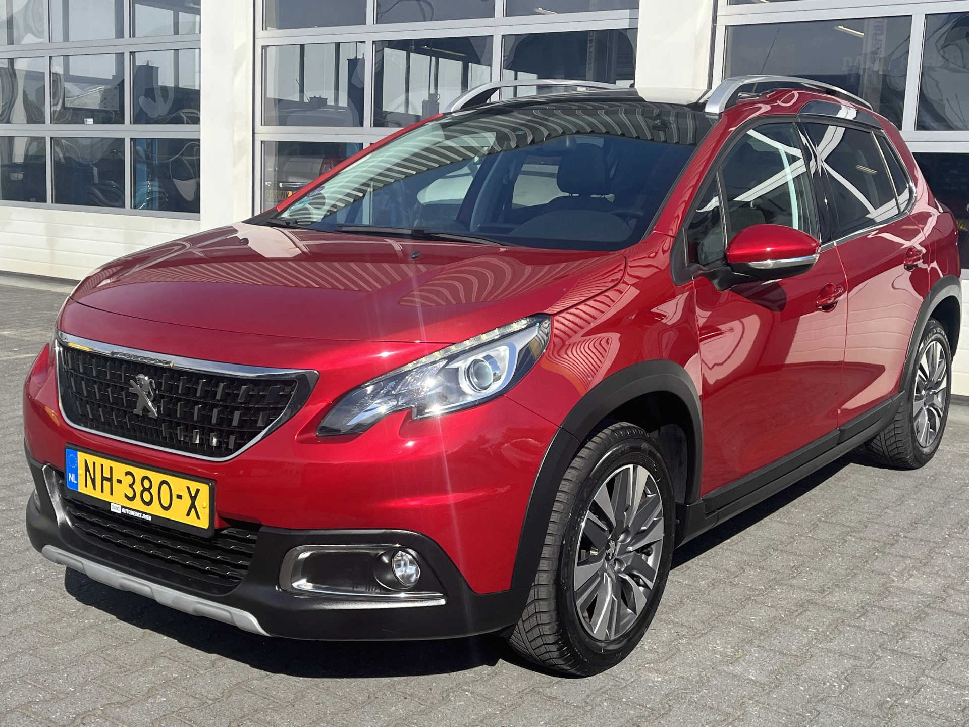 Hoofdafbeelding Peugeot 2008
