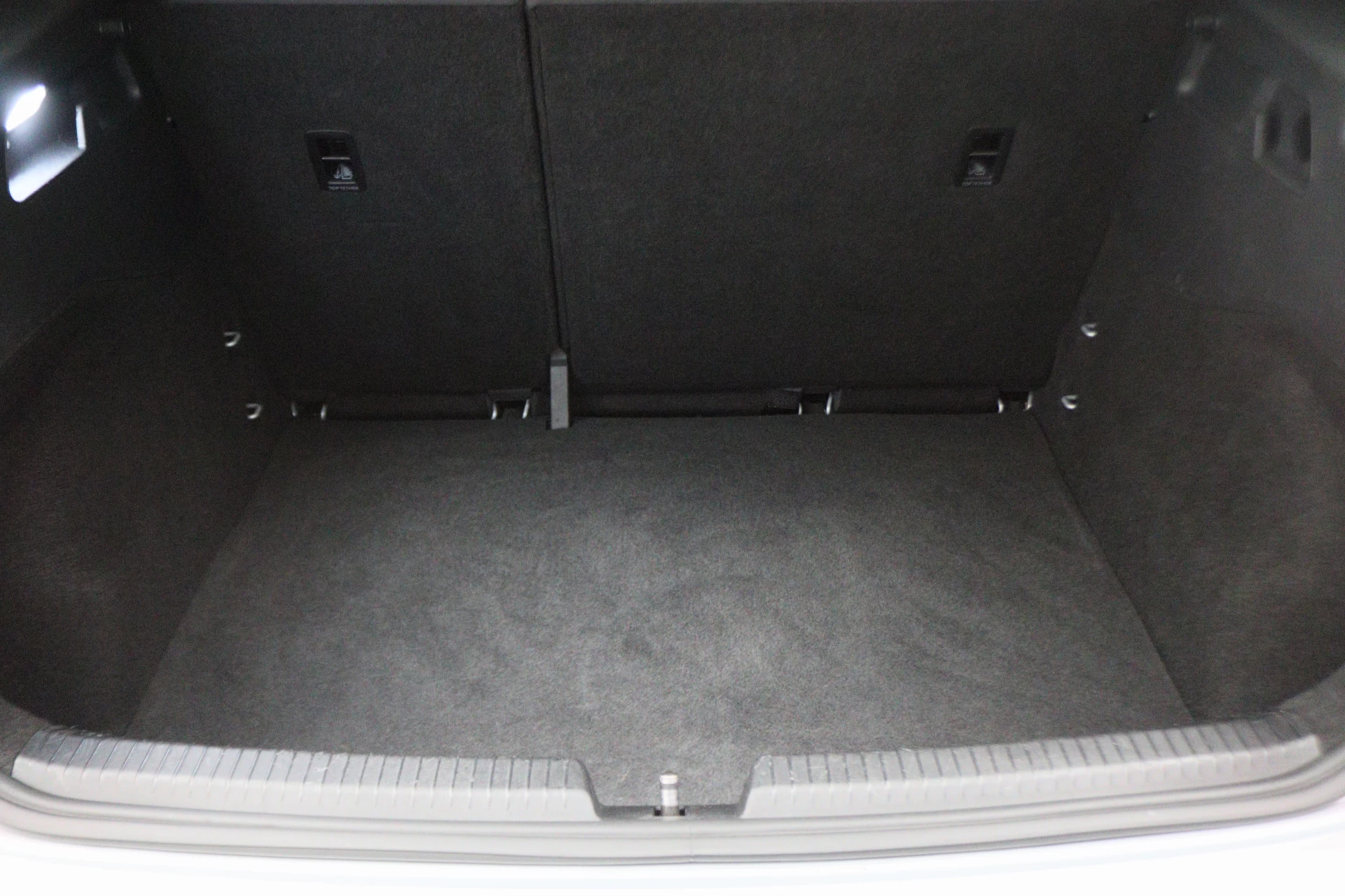 Hoofdafbeelding CUPRA Born