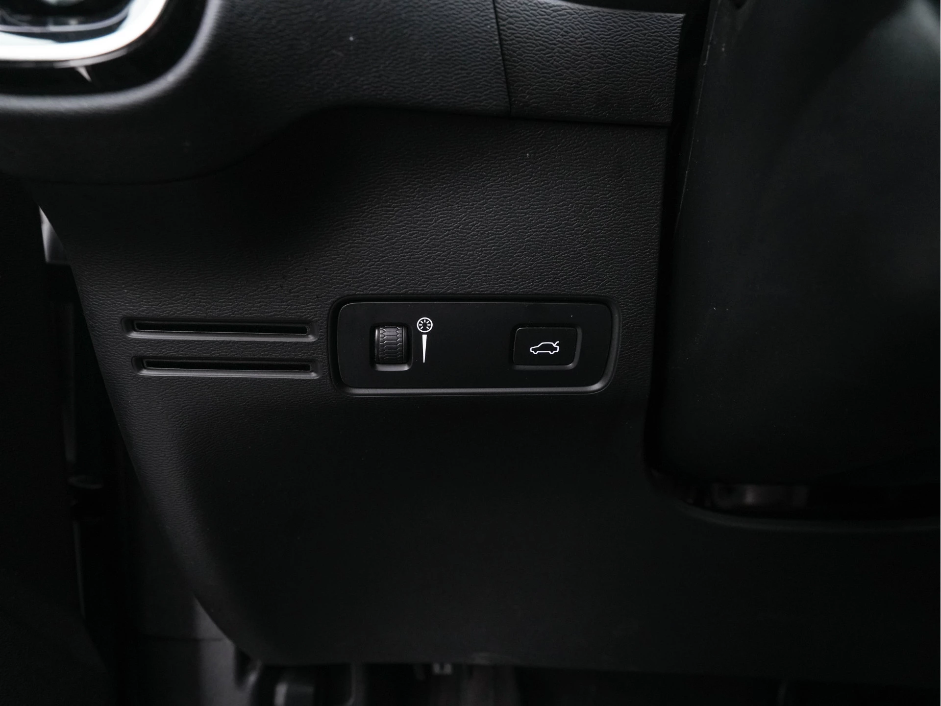 Hoofdafbeelding Volvo C40