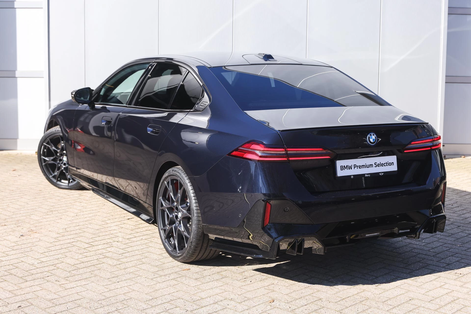 Hoofdafbeelding BMW i5