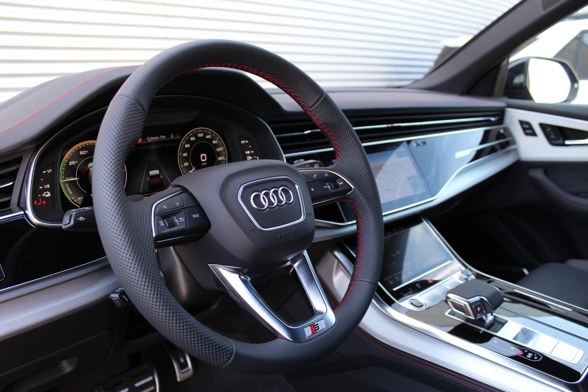 Hoofdafbeelding Audi Q8