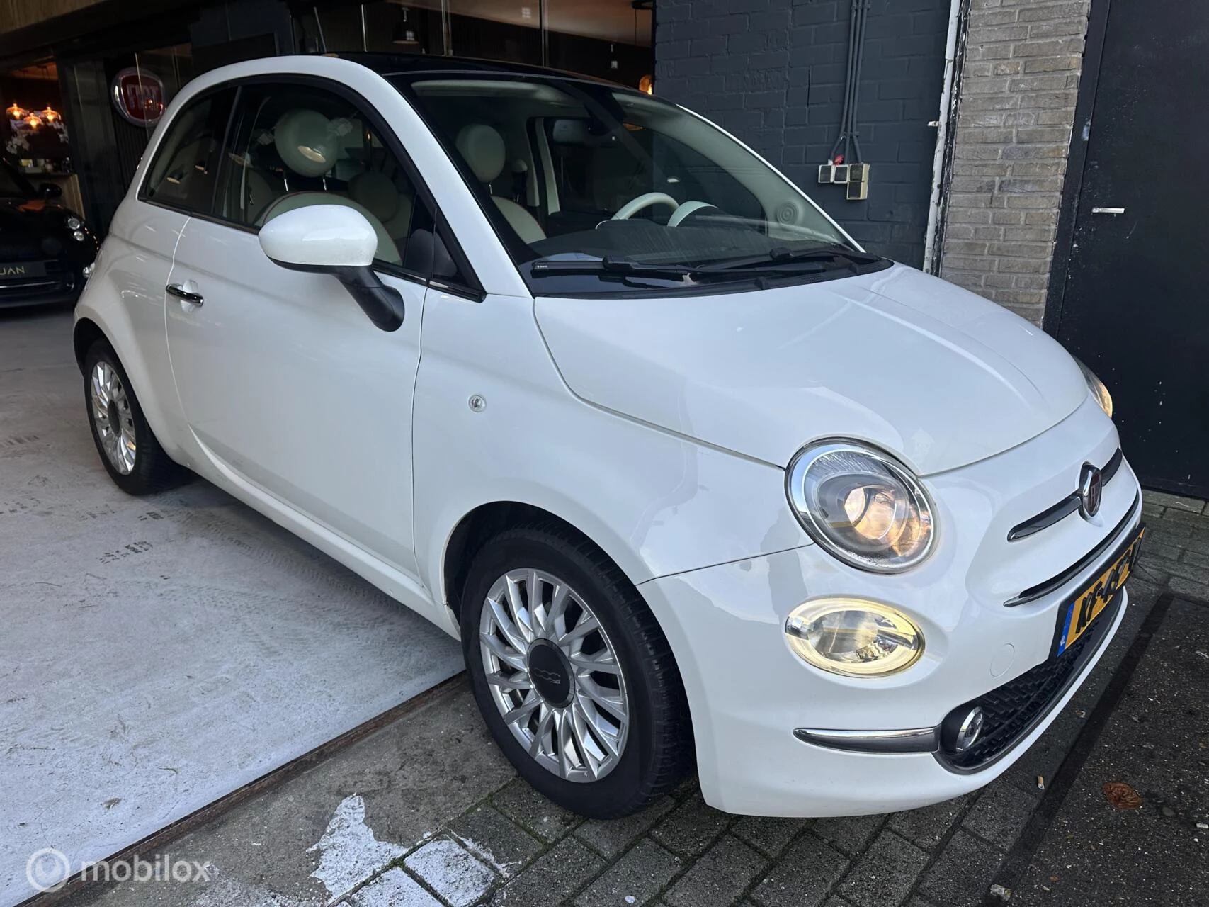 Hoofdafbeelding Fiat 500