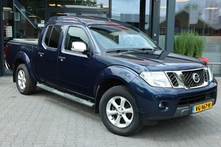 Nissan Navara 2.5 DCI DUBBEL CABIN SE 5 SITZ VAN