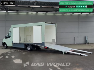 Hoofdafbeelding Mercedes-Benz Sprinter Mercedes Sprinter 516 CDI Automaat VIP Autotransporter Dubbellucht Navi Airco Cruise Camera 10inch MBUX Carplay Cartransporter Oprijwagen 25m3 Airco Cruise control