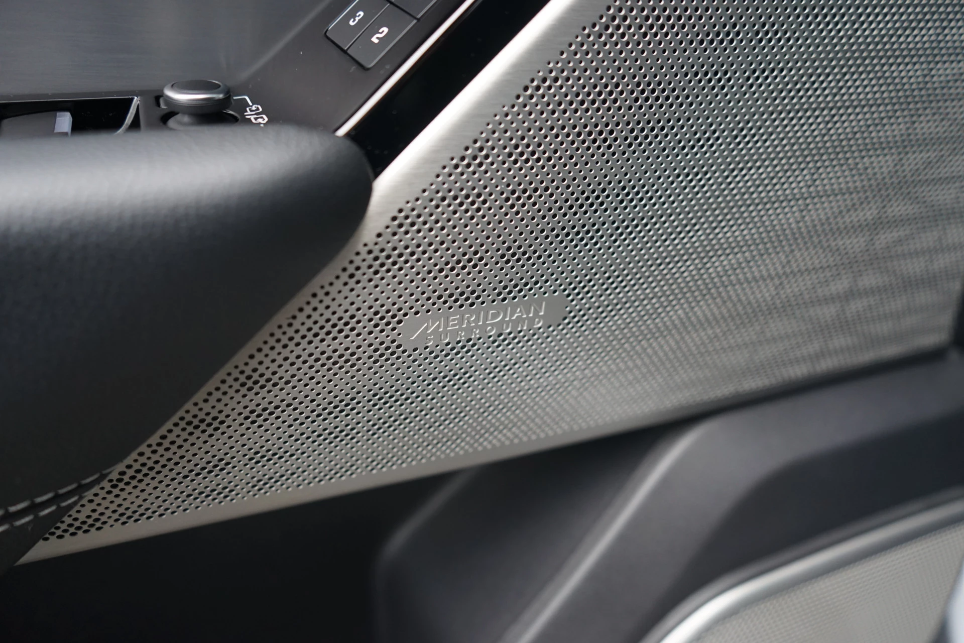 Hoofdafbeelding Land Rover Range Rover Velar