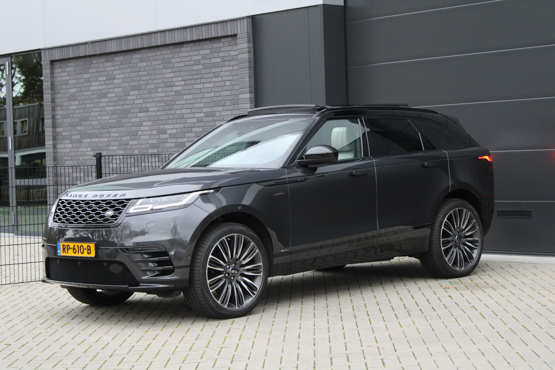Hoofdafbeelding Land Rover Range Rover Velar