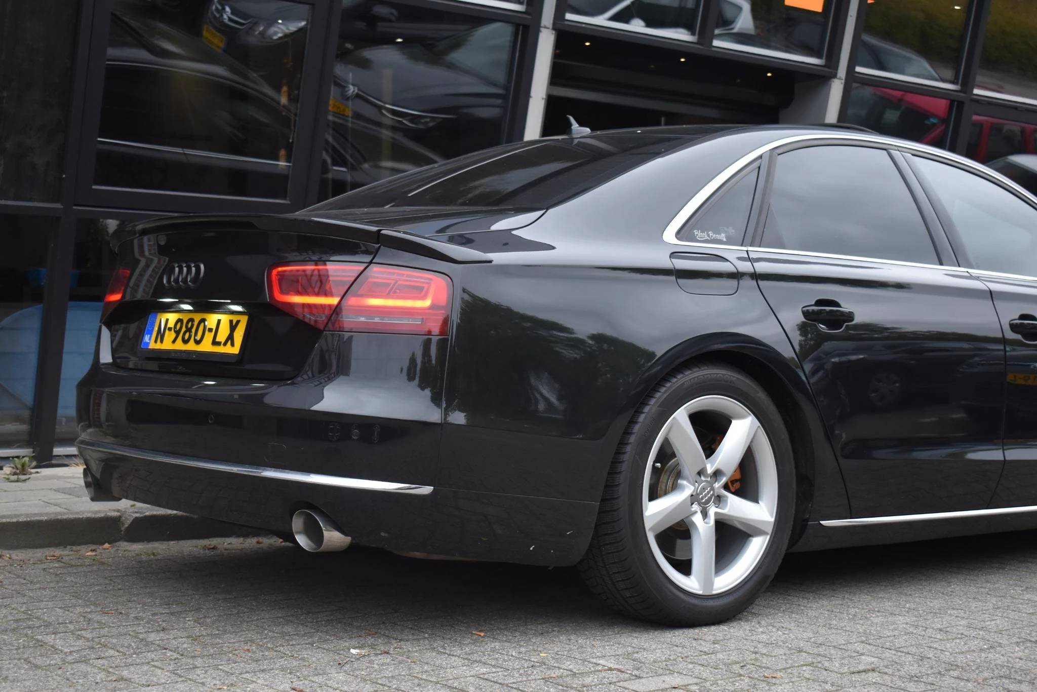 Hoofdafbeelding Audi A8