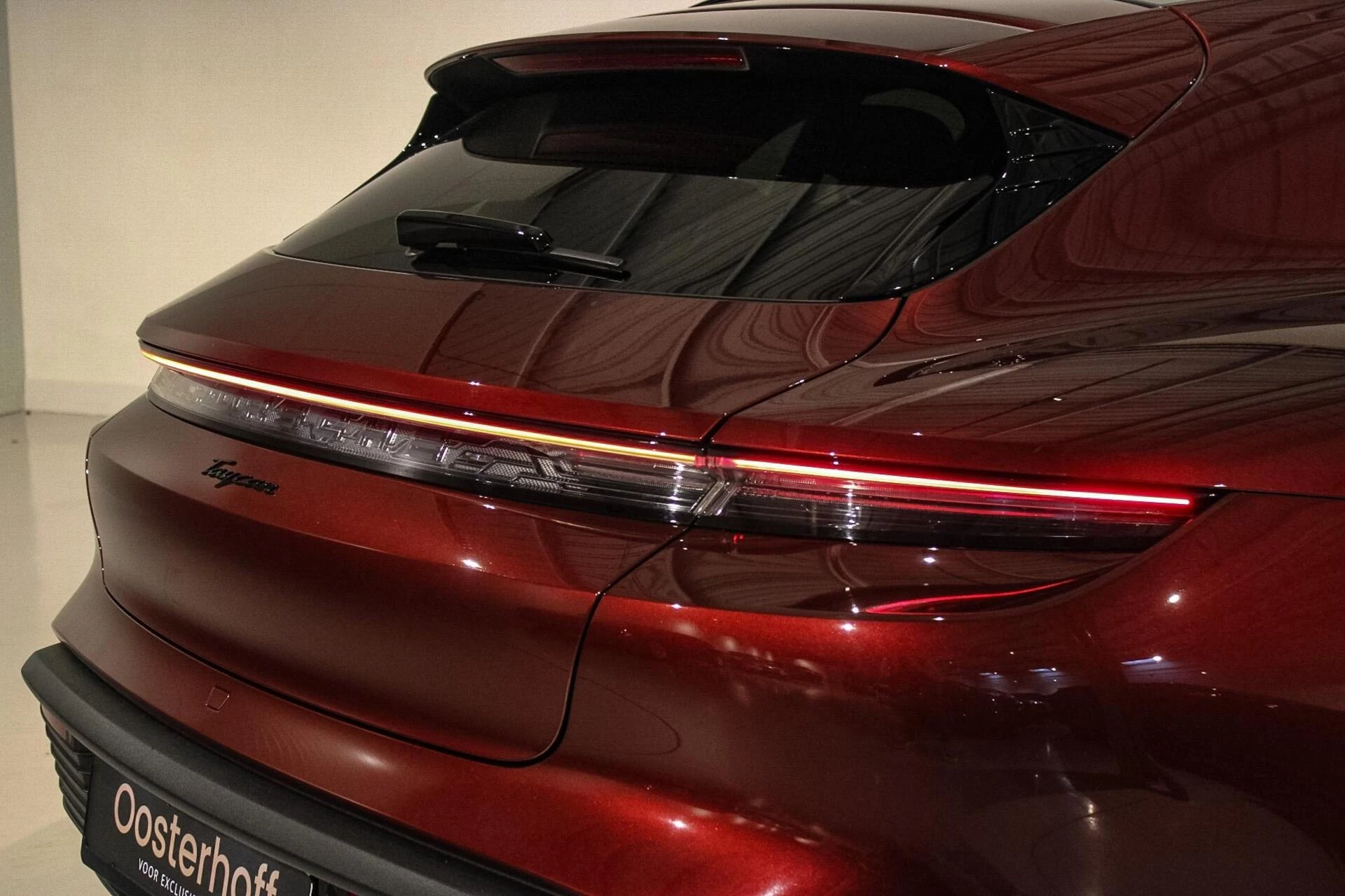 Hoofdafbeelding Porsche Taycan