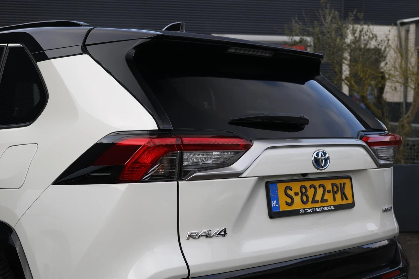 Hoofdafbeelding Toyota RAV4