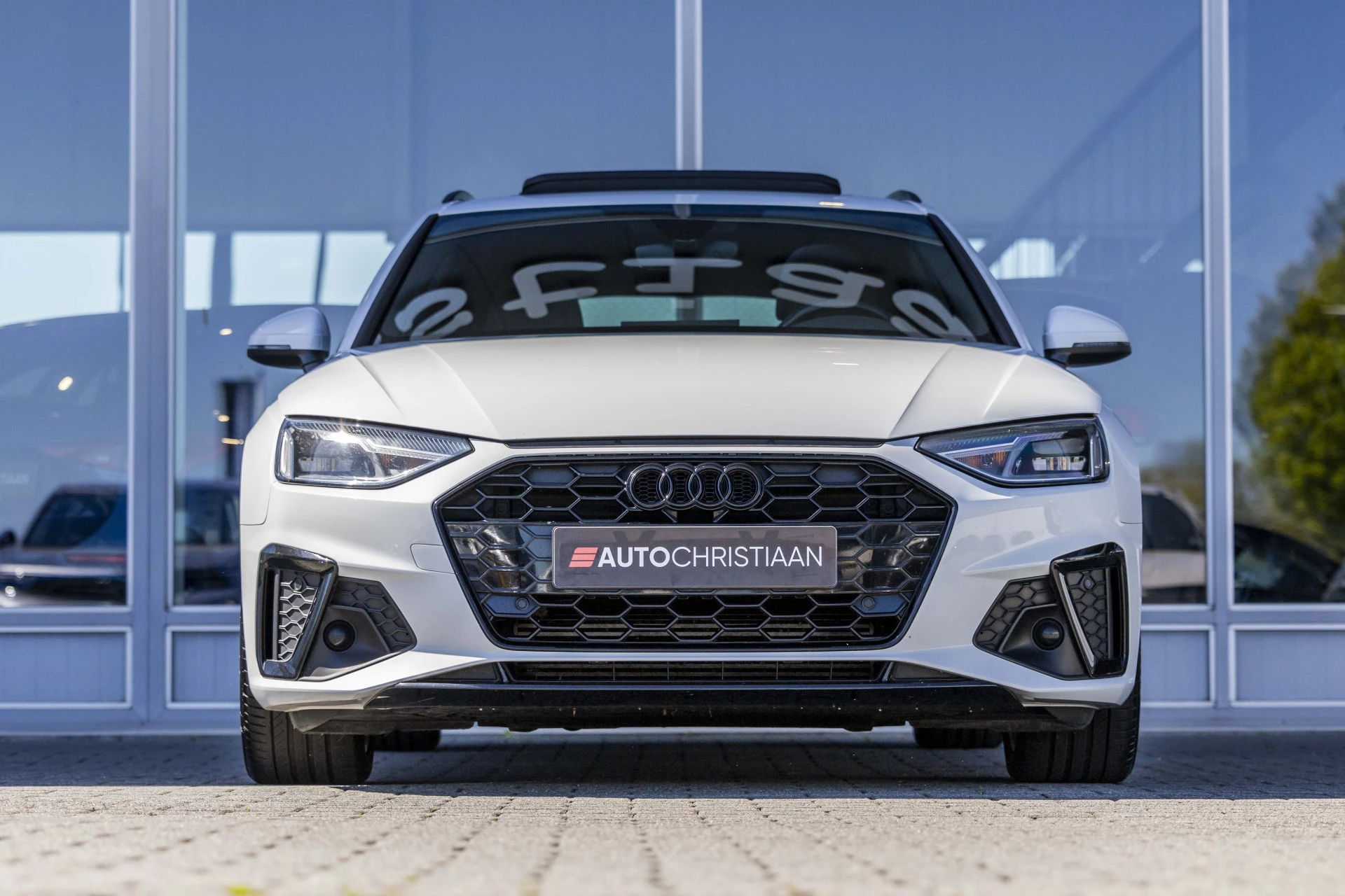 Hoofdafbeelding Audi A4