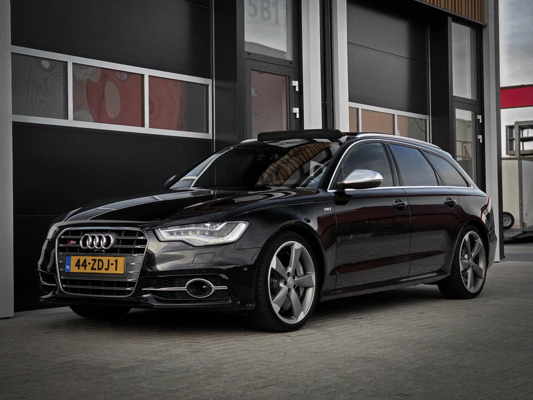 Hoofdafbeelding Audi S6