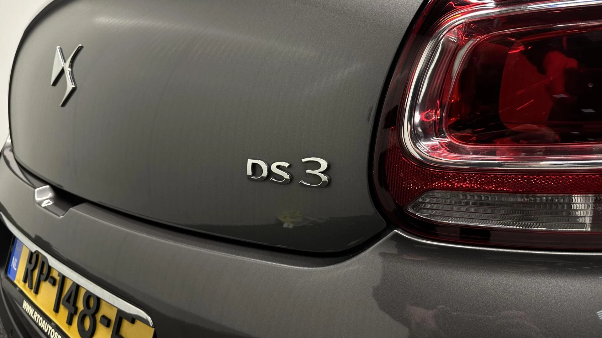 Hoofdafbeelding DS DS 3