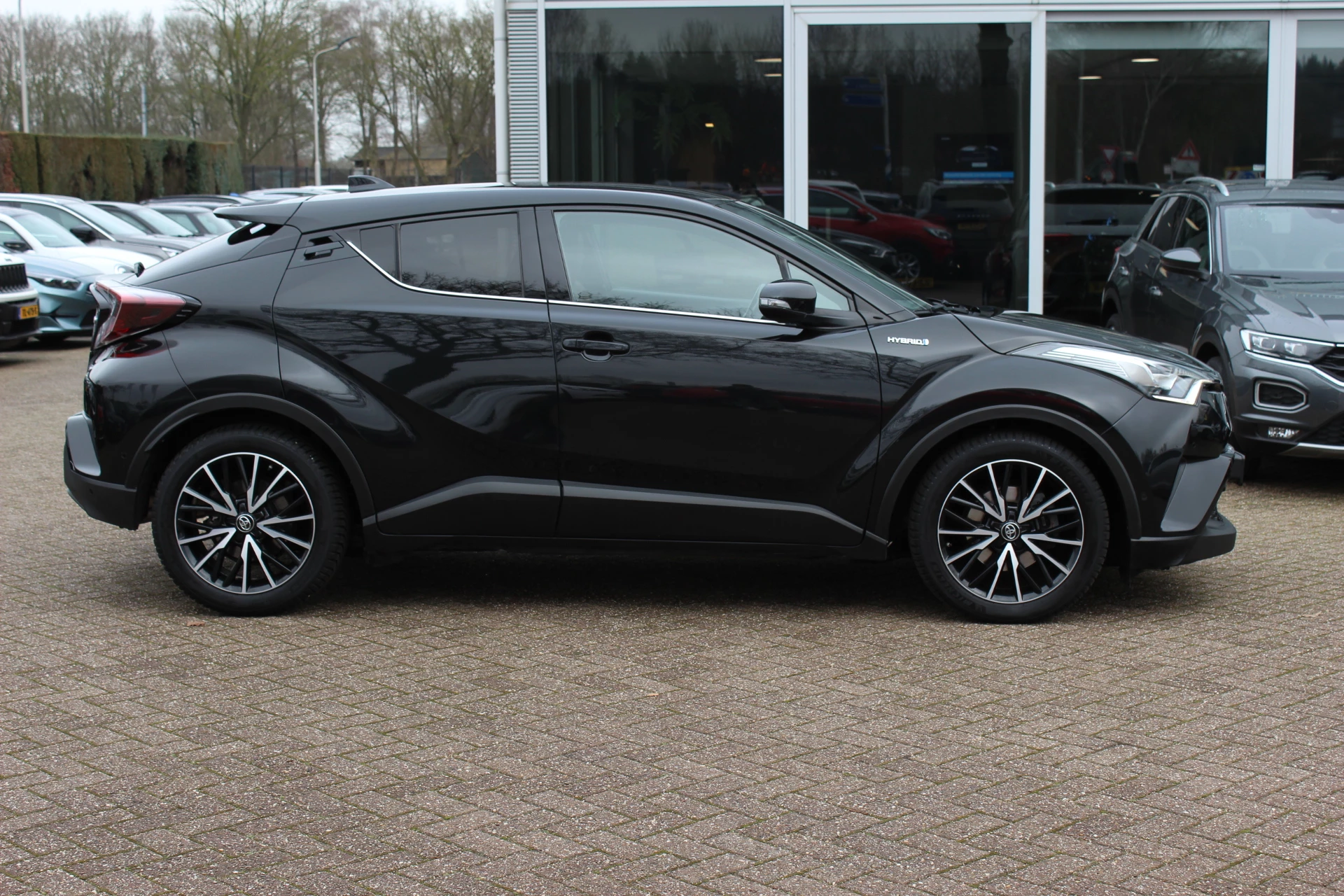 Hoofdafbeelding Toyota C-HR