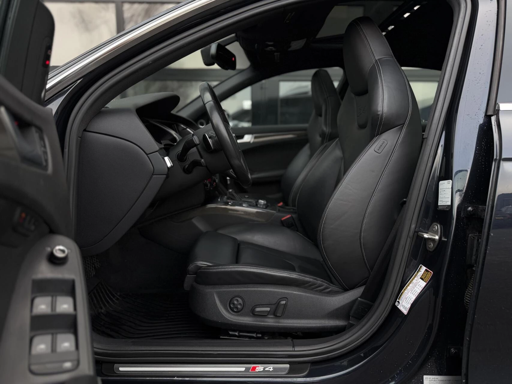 Hoofdafbeelding Audi S4