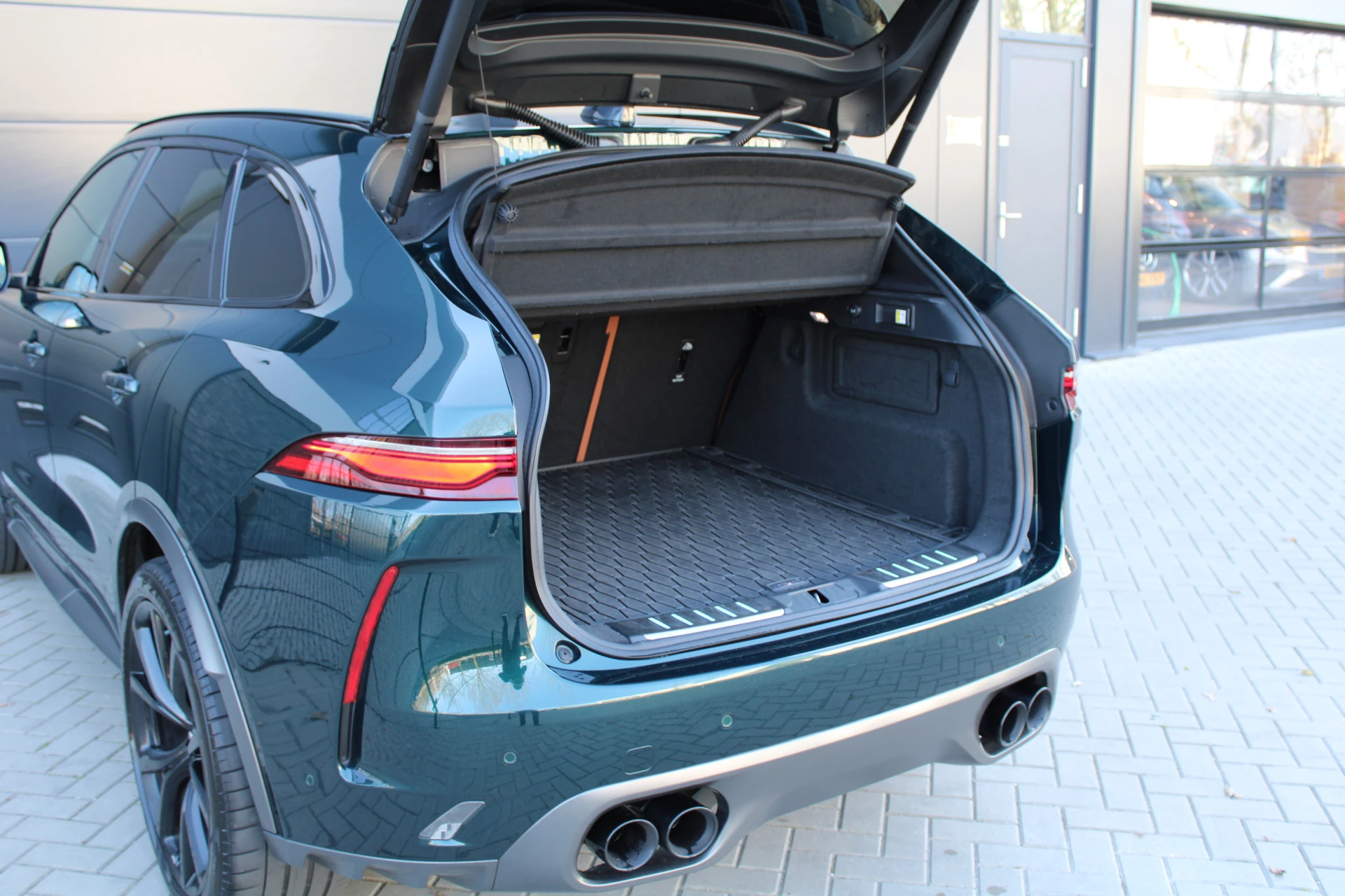 Hoofdafbeelding Jaguar F-PACE