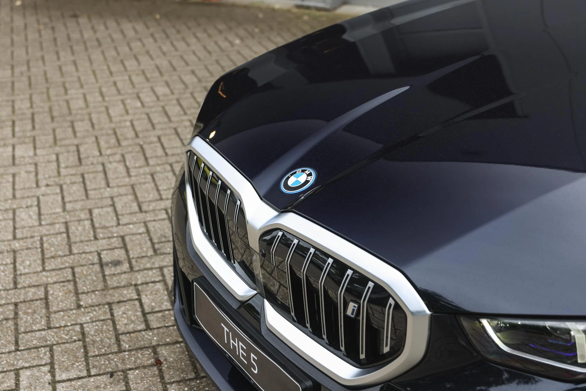 Hoofdafbeelding BMW i5
