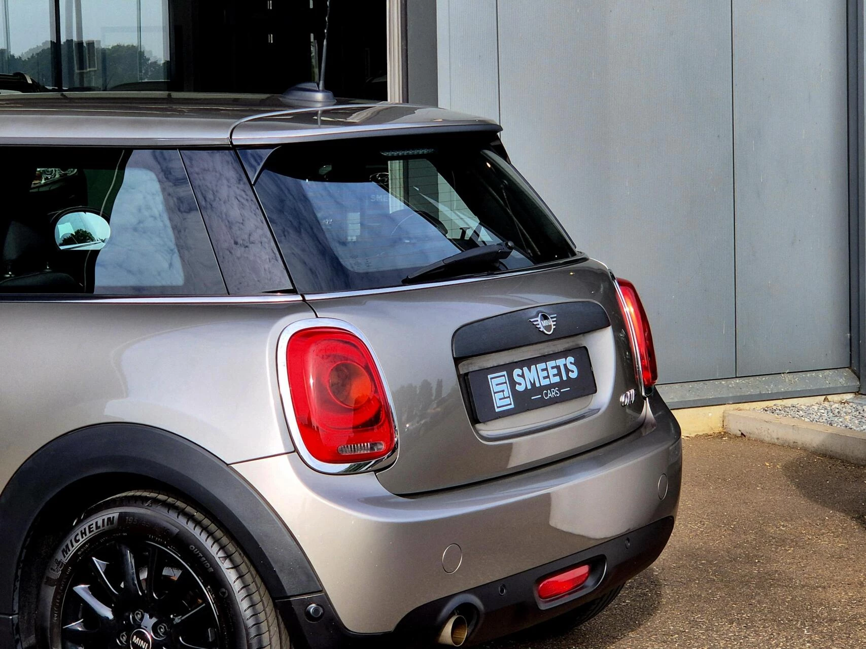 Hoofdafbeelding MINI One