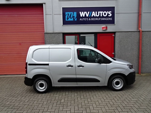 Hoofdafbeelding Peugeot Partner