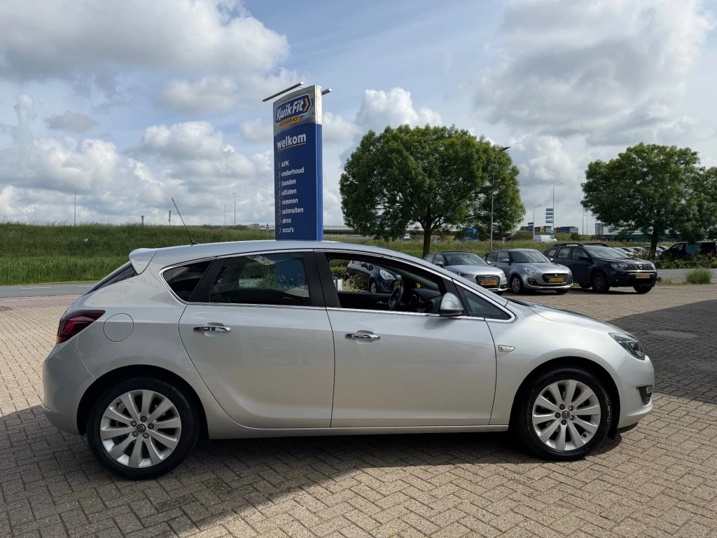 Hoofdafbeelding Opel Astra