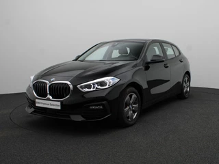 BMW 1 Serie 5-deurs 118i Executive | PDC Voor + Achter | LED Koplampen | DAB | 16''