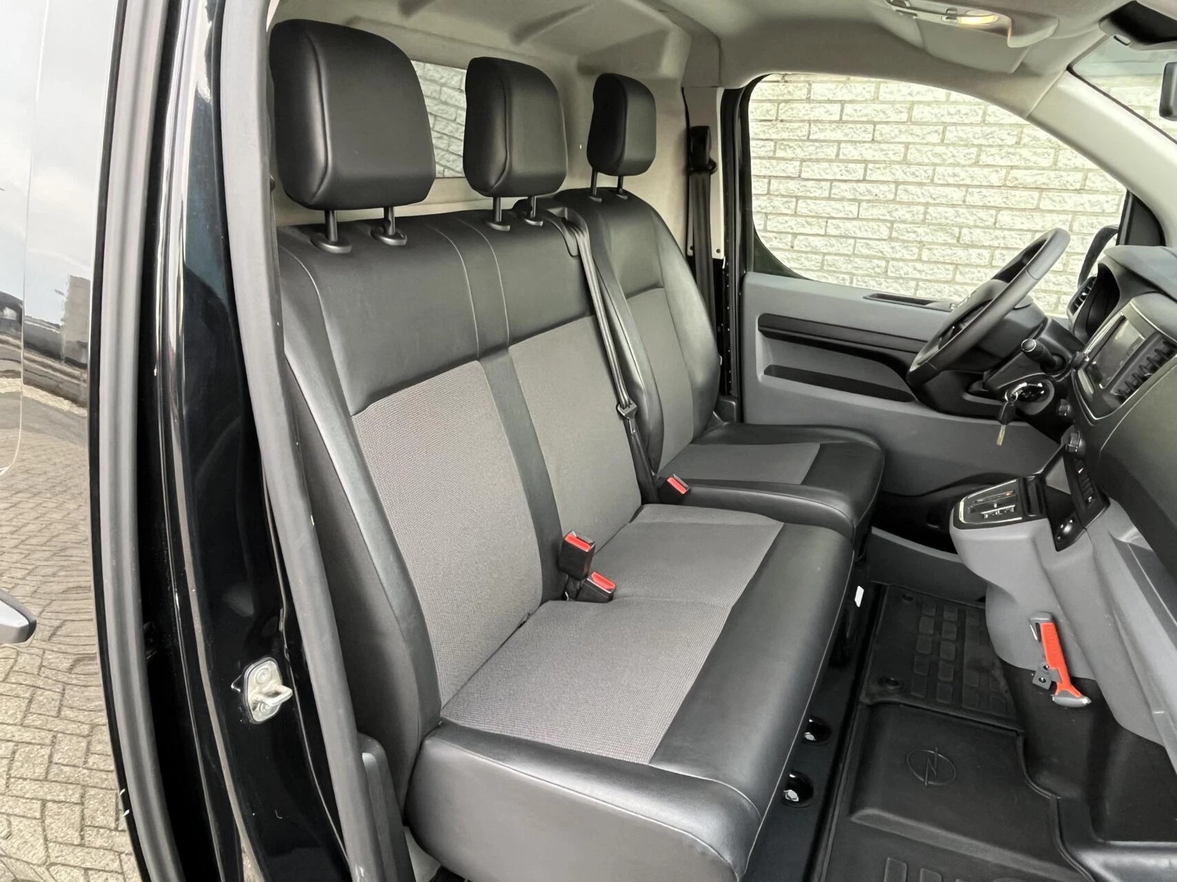 Hoofdafbeelding Opel Vivaro-e