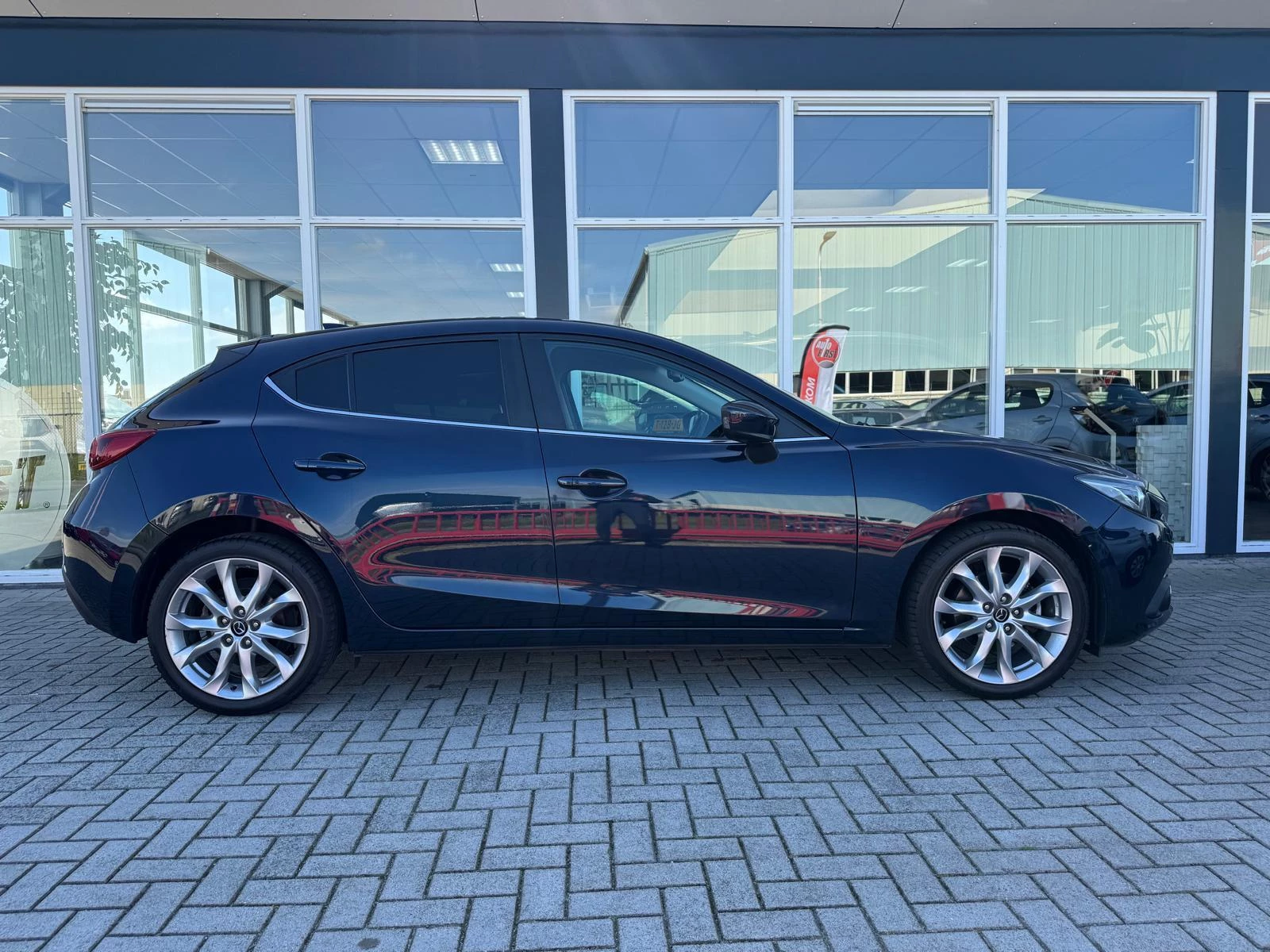 Hoofdafbeelding Mazda 3