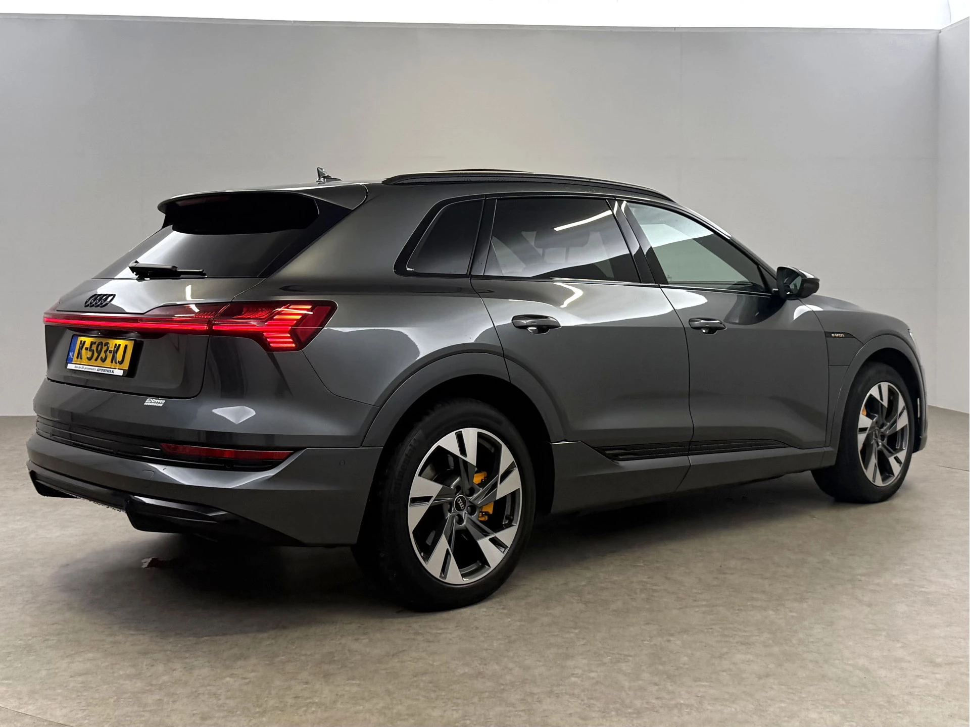 Hoofdafbeelding Audi e-tron