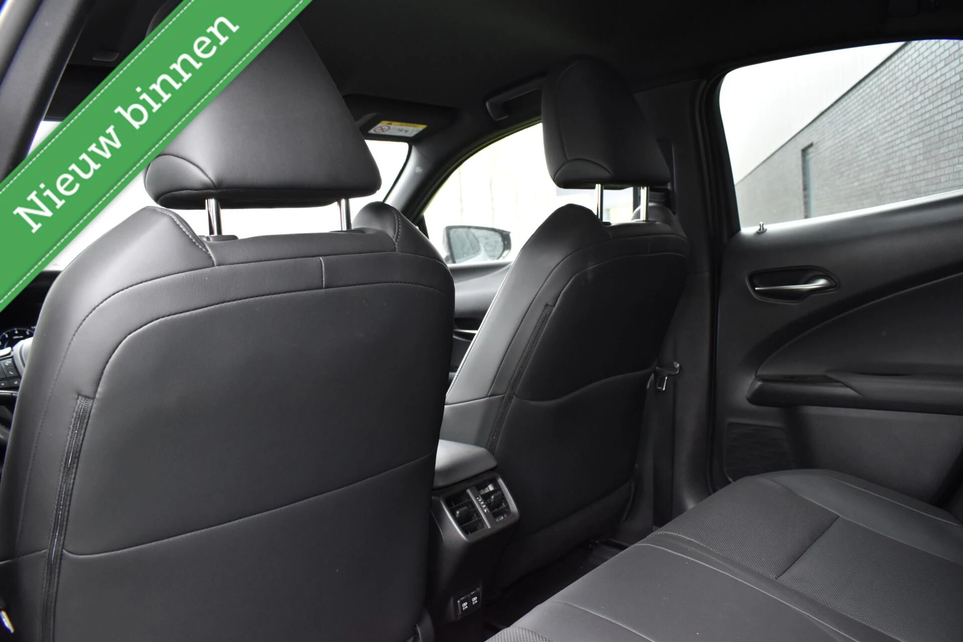 Hoofdafbeelding Lexus UX