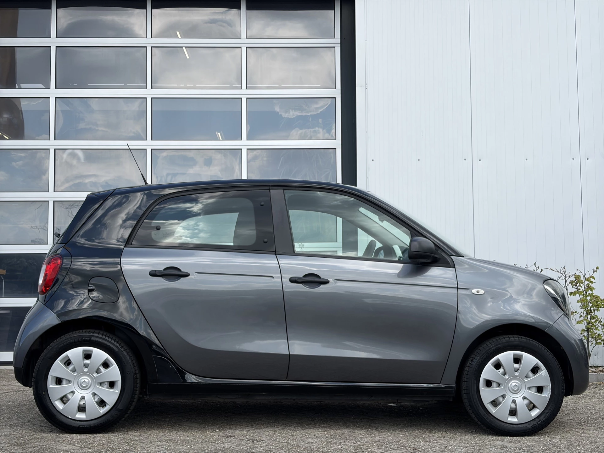 Hoofdafbeelding smart Forfour