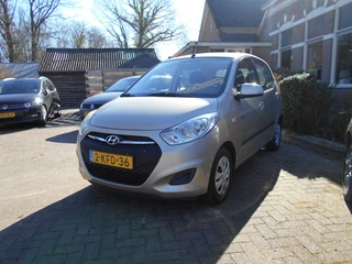 Hoofdafbeelding Hyundai i10 Hyundai i10 1.0i 5drs. Hoge zit !! Nl-auto !