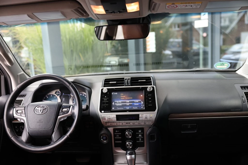 Hoofdafbeelding Toyota Land Cruiser