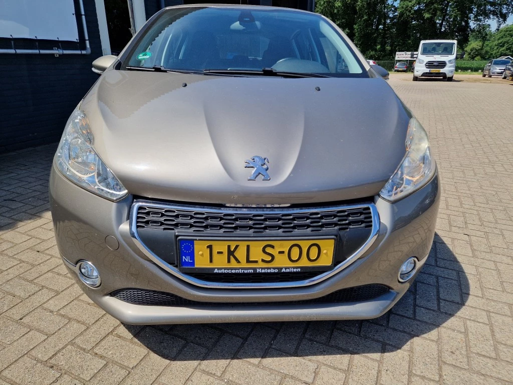 Hoofdafbeelding Peugeot 208