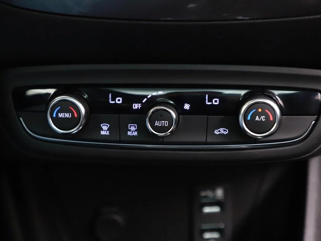 Hoofdafbeelding Opel Crossland X
