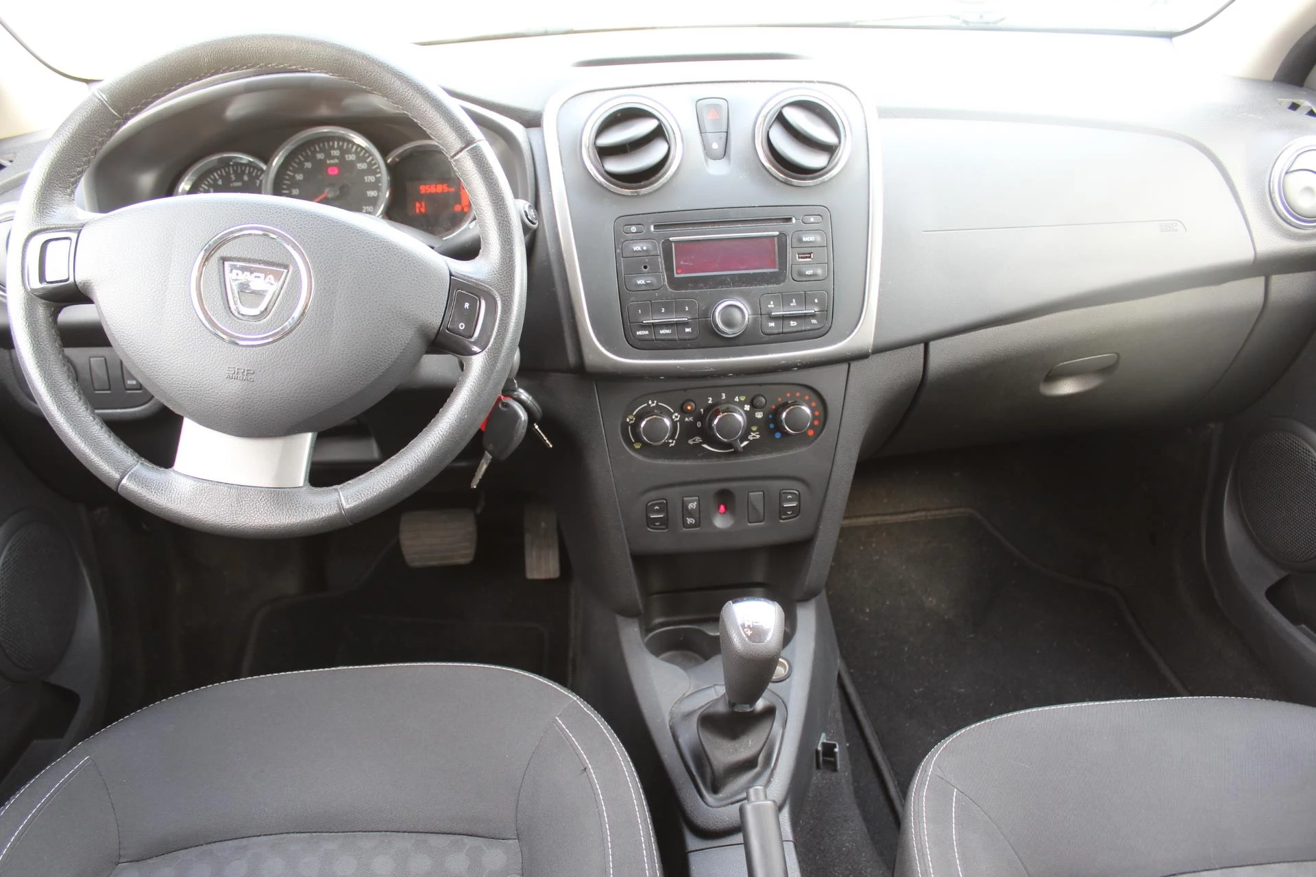 Hoofdafbeelding Dacia Logan
