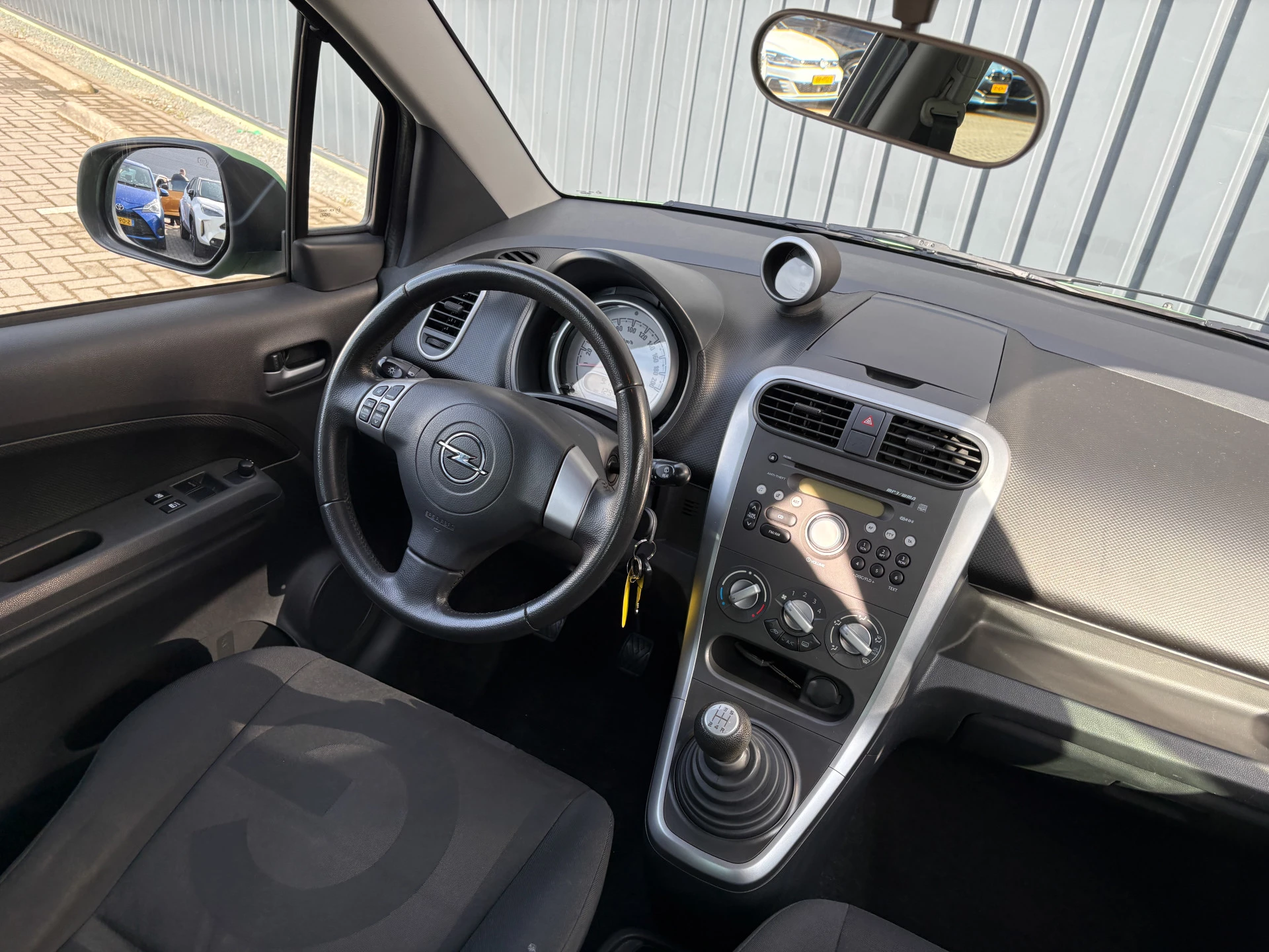 Hoofdafbeelding Opel Agila