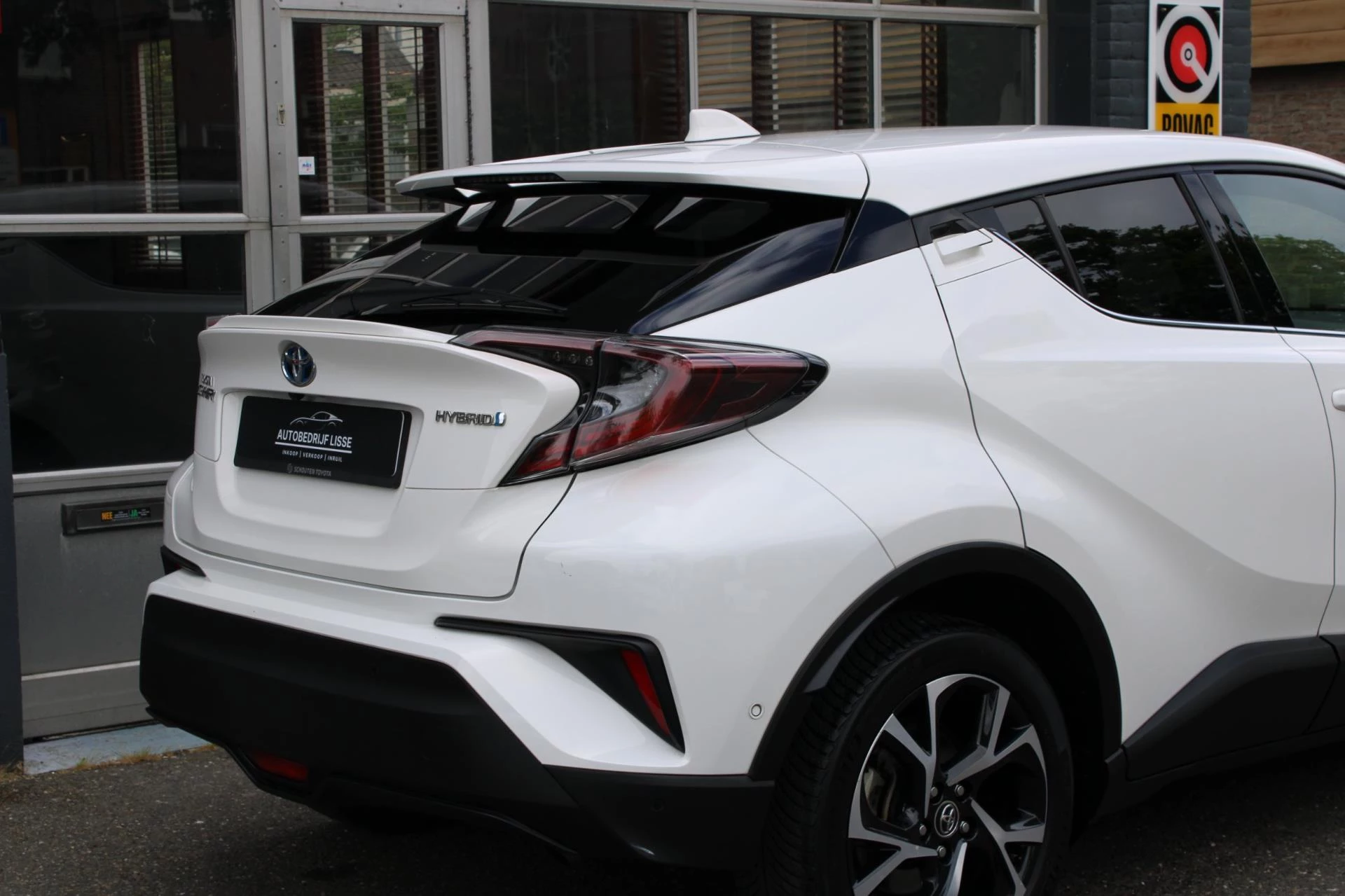 Hoofdafbeelding Toyota C-HR