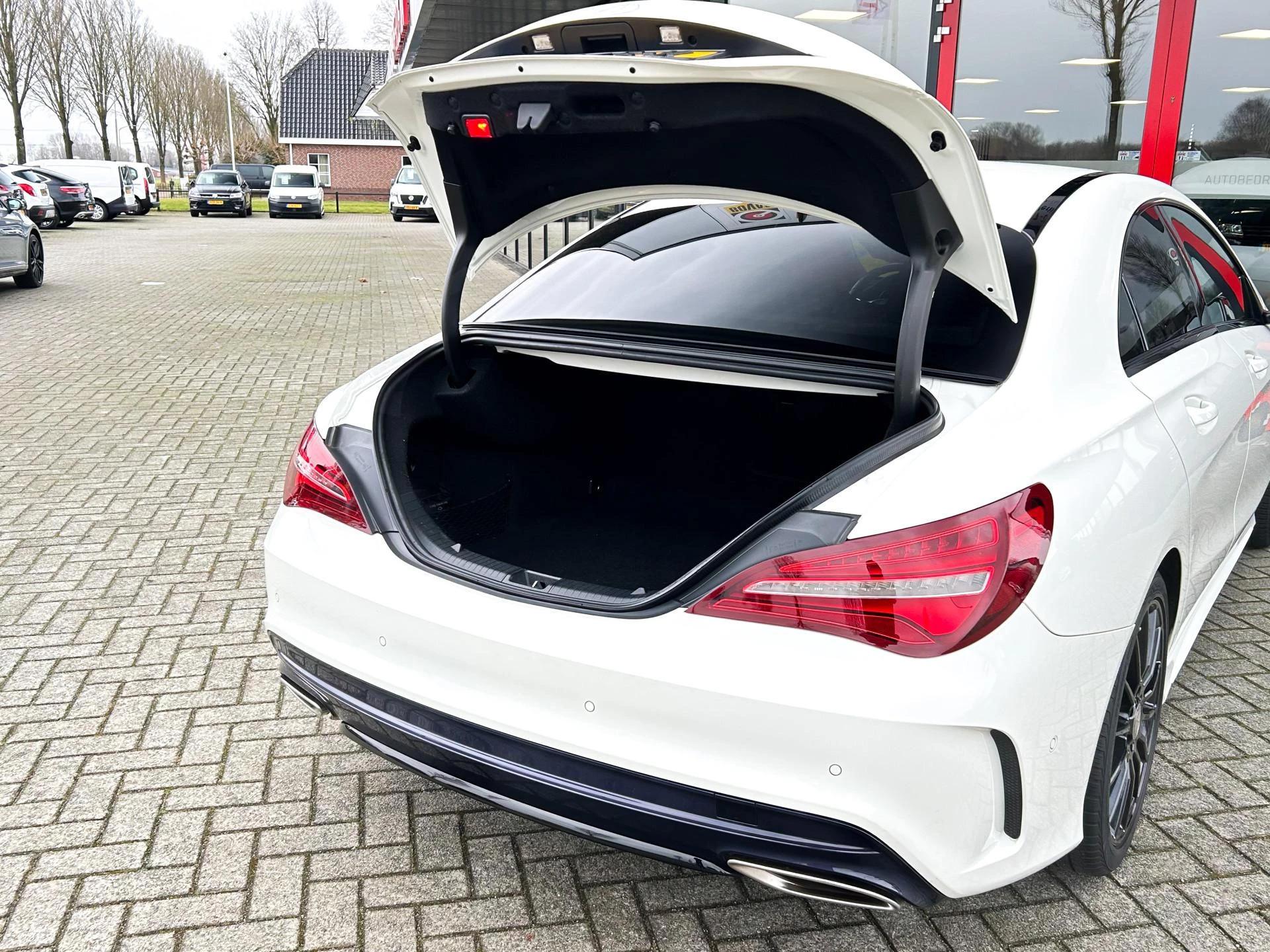 Hoofdafbeelding Mercedes-Benz CLA